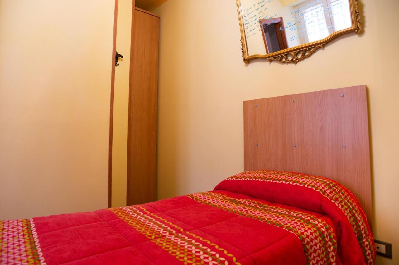 Bed and Breakfast Camaga Л'Аквіла Екстер'єр фото